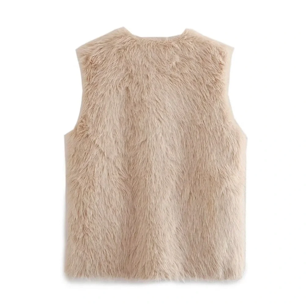 Faux Fur Vest - Picture 2 of 4